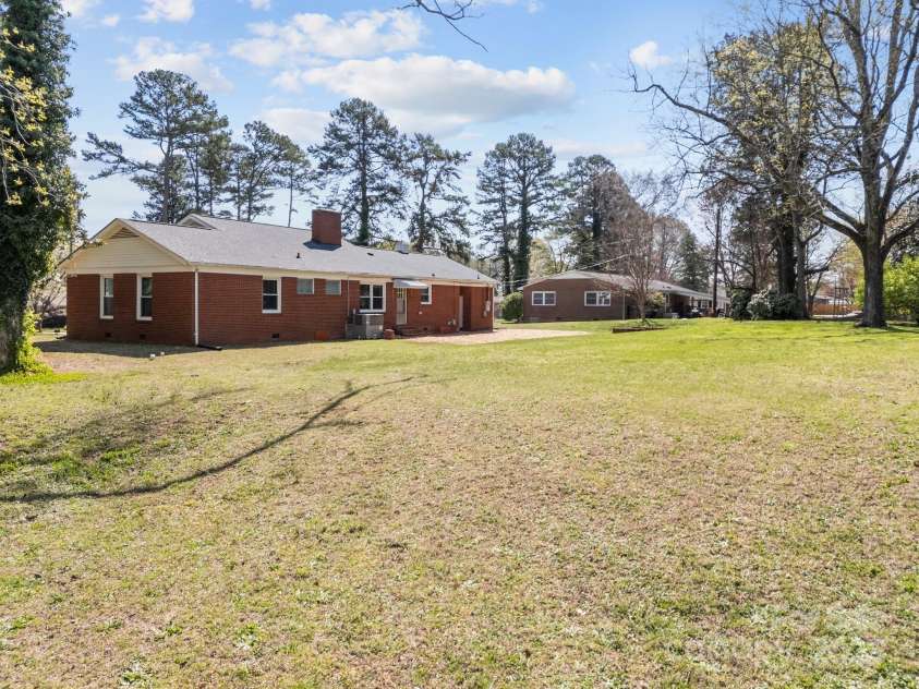 1023 Terrace Drive, Salisbury, NC 28146.  MLS# CAR4239139, YatesRealty ID 22174. 