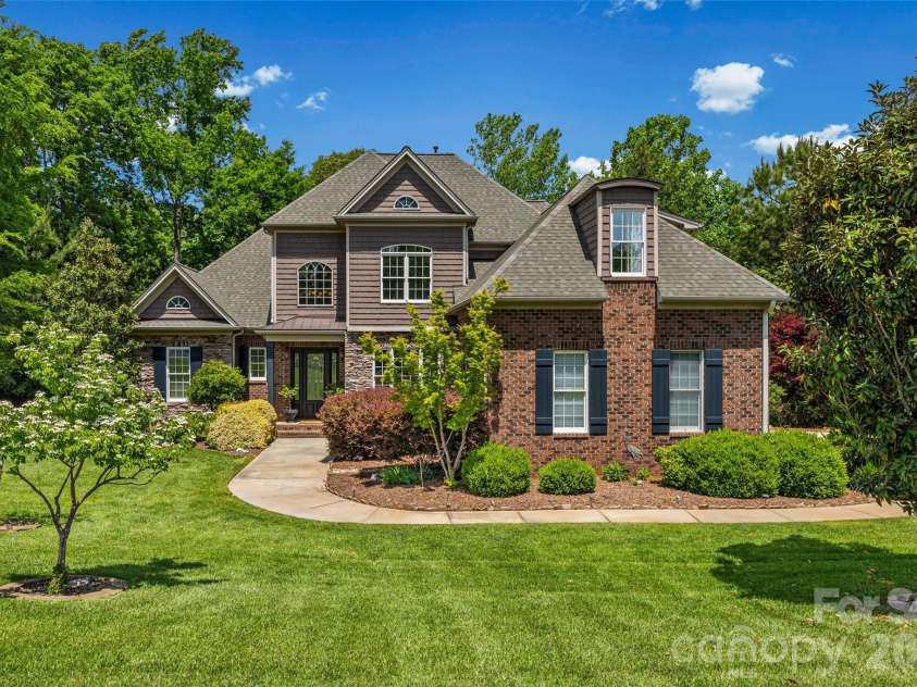 5826 Natoma Road, Clover, SC 29710.  MLS# CAR4372920, YatesRealty ID 22174. Welcome Home!