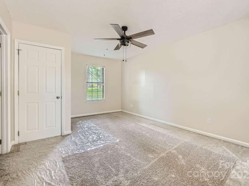 5817 Rocky Mount Court, Charlotte, NC 28214.  MLS# CAR4270312, YatesRealty ID 22175. 