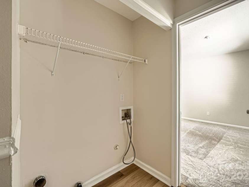 5817 Rocky Mount Court, Charlotte, NC 28214.  MLS# CAR4270312, YatesRealty ID 22175. 