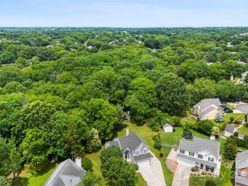 13832 Queenswater Lane, Charlotte, NC 28273.  MLS# CAR4268764, YatesRealty ID 22176. 