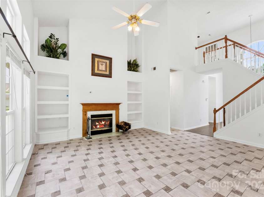 13832 Queenswater Lane, Charlotte, NC 28273.  MLS# CAR4268764, YatesRealty ID 22176. 