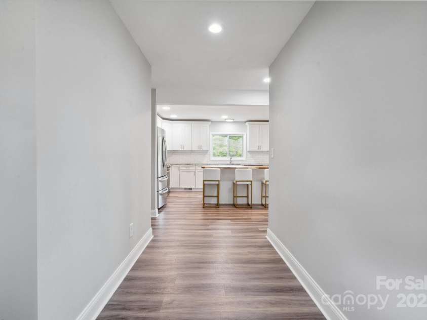 554 Isle Of Pines Road, Mooresville, NC 28117.  MLS# CAR4259799, YatesRealty ID 22177. 