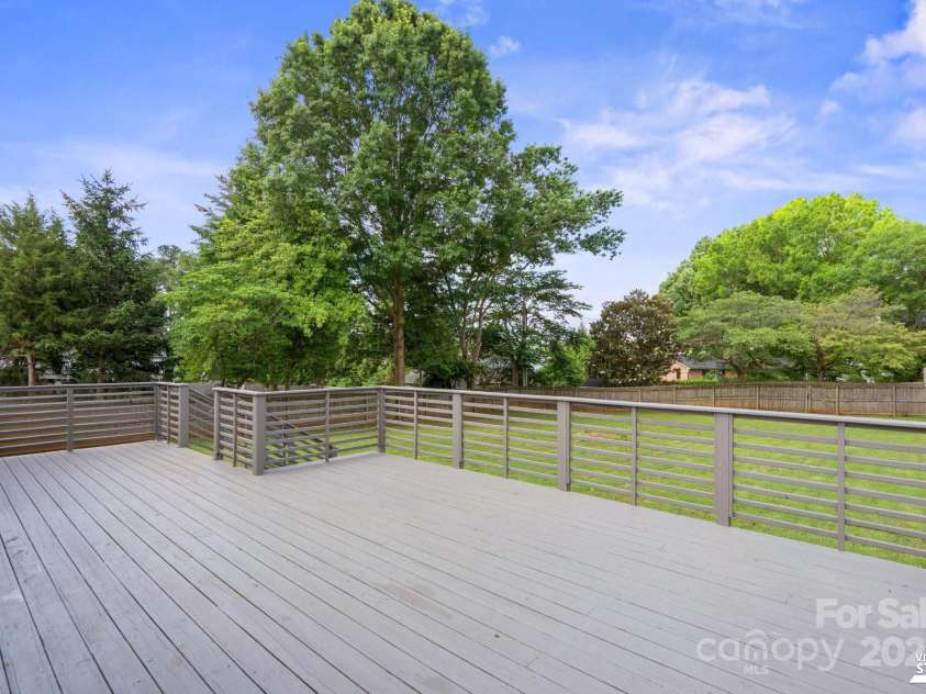 554 Isle Of Pines Road, Mooresville, NC 28117.  MLS# CAR4259799, YatesRealty ID 22177. 