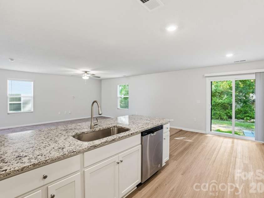 509 Hawley Street, Charlotte, NC 28214.  MLS# CAR4376916, YatesRealty ID 22179. 