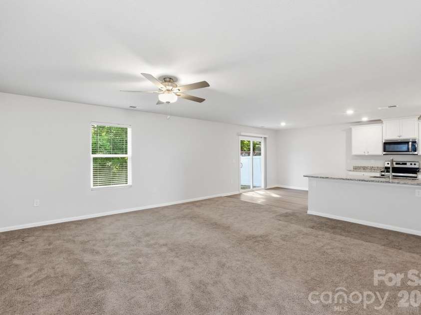 509 Hawley Street, Charlotte, NC 28214.  MLS# CAR4376916, YatesRealty ID 22179. 