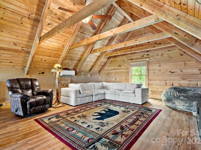 77 Pepperwood Drive, Marion, NC 28752.  MLS# CAR4258822, YatesRealty ID 22180. 