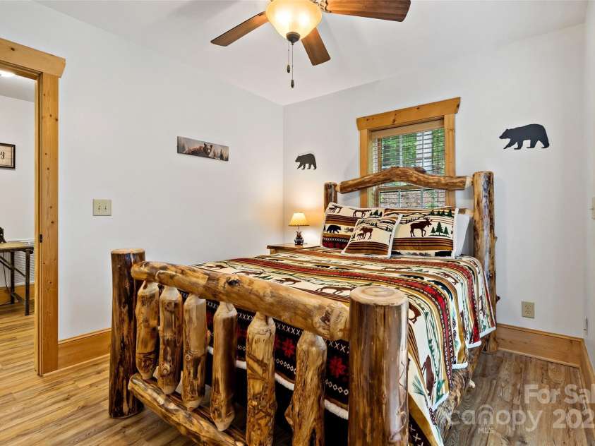 77 Pepperwood Drive, Marion, NC 28752.  MLS# CAR4258822, YatesRealty ID 22180. 