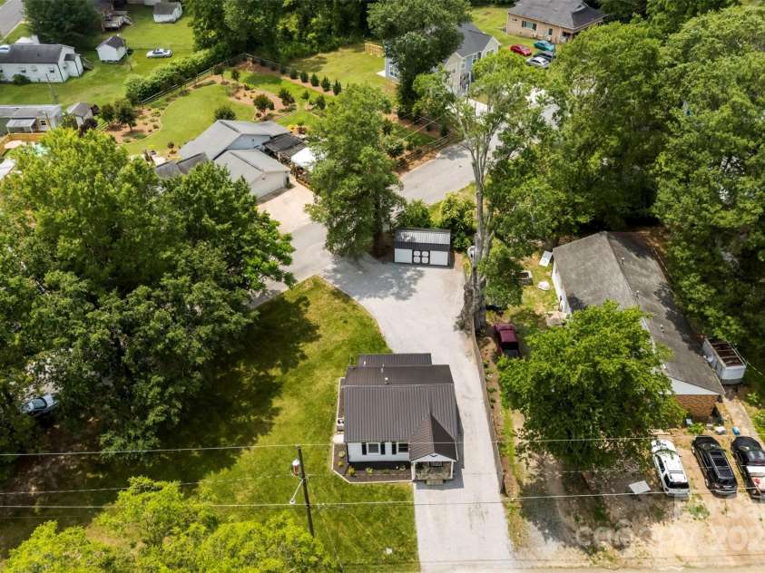 310 Jacob Street, Cherryville, NC 28021.  MLS# CAR4267883, YatesRealty ID 22181. 