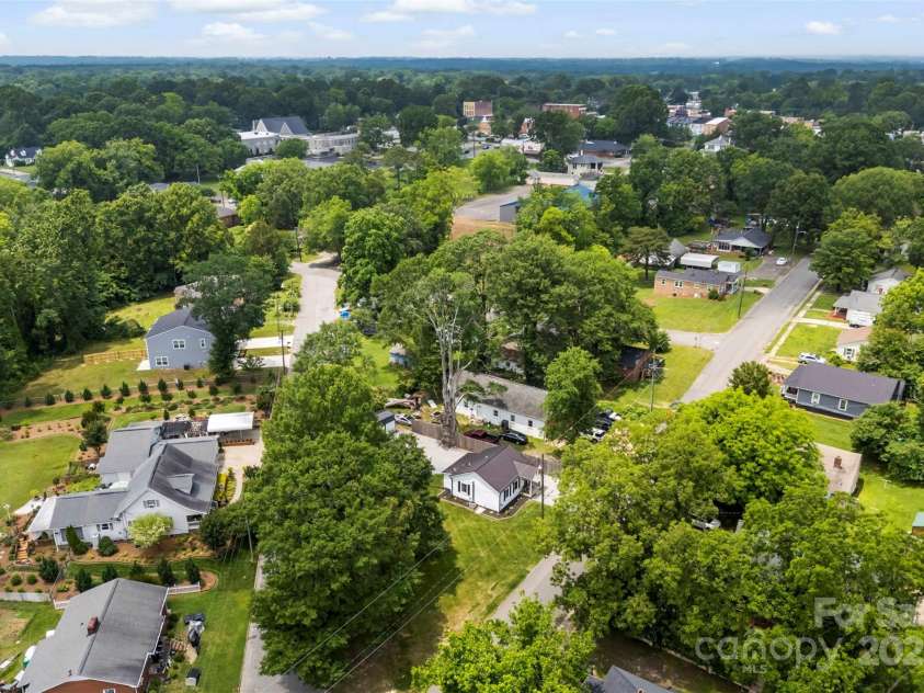 310 Jacob Street, Cherryville, NC 28021.  MLS# CAR4267883, YatesRealty ID 22181. 