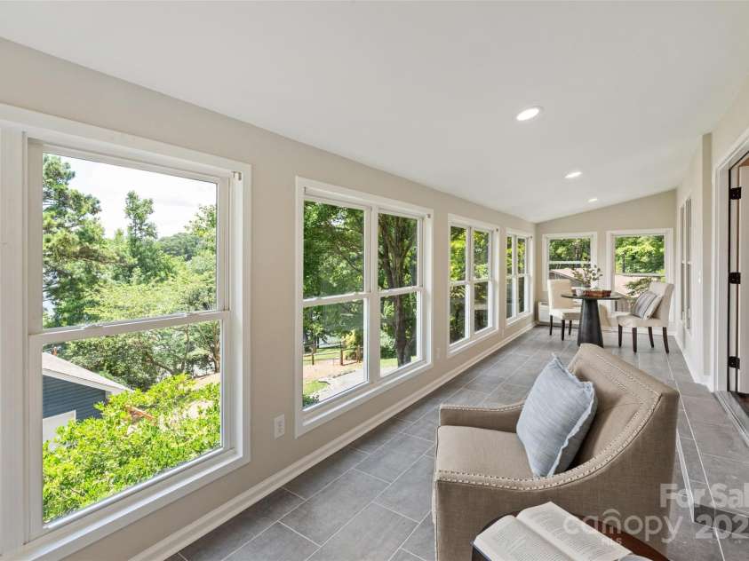 1096 Palmyra Drive, Tega Cay, SC 29708.  MLS# CAR4258396, YatesRealty ID 22182. 
