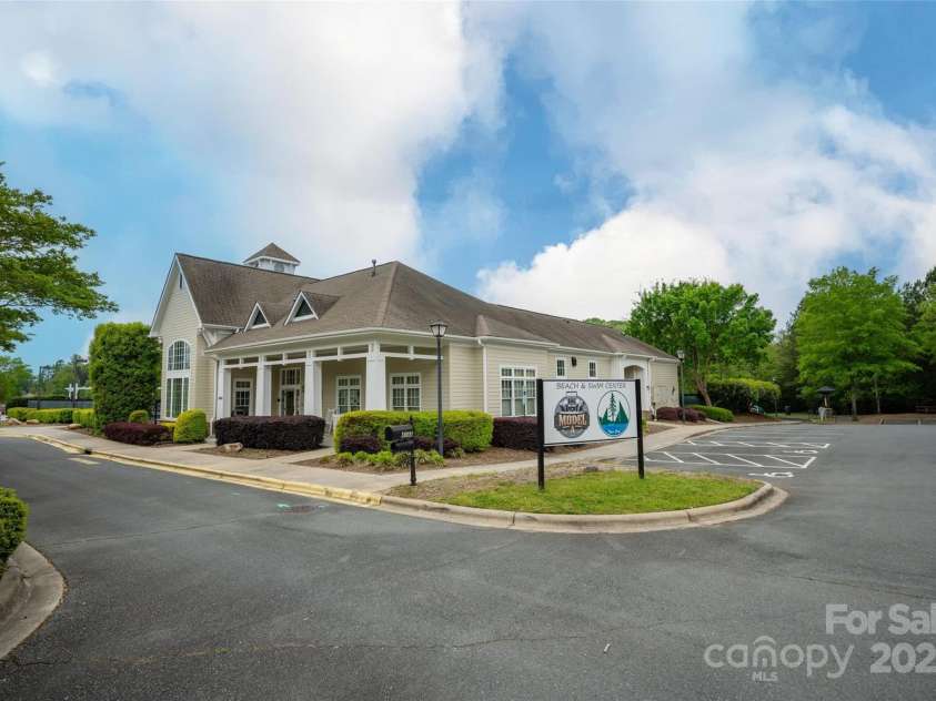 1096 Palmyra Drive, Tega Cay, SC 29708.  MLS# CAR4258396, YatesRealty ID 22182. 