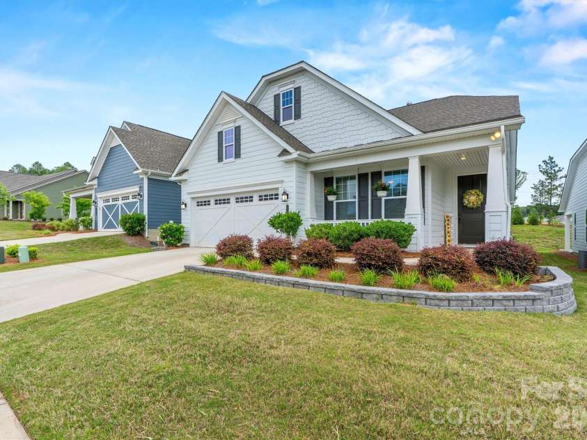 12520 Old Iron Lane, Charlotte, NC 28215.  MLS# CAR4377429, YatesRealty ID 22182. 