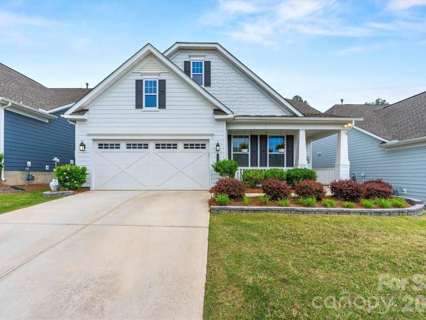 12520 Old Iron Lane, Charlotte, NC 28215.  MLS# CAR4377429, YatesRealty ID 22182. 