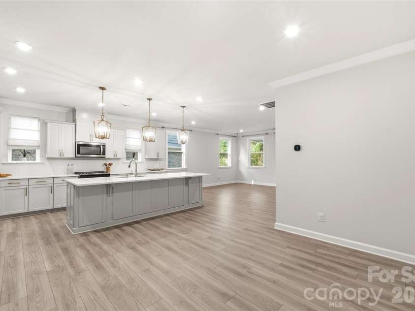 9534 Liberty Hill Drive, Mint Hill, NC 28227.  MLS# CAR4378048, YatesRealty ID 22183. Dining Area