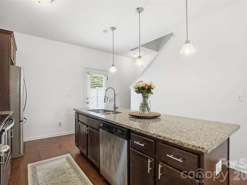 13596 Calloway Glen Drive, Charlotte, NC 28273.  MLS# CAR4377859, YatesRealty ID 22184. 