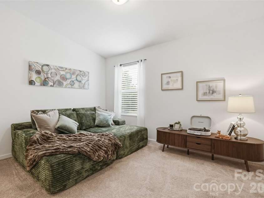 13596 Calloway Glen Drive, Charlotte, NC 28273.  MLS# CAR4377859, YatesRealty ID 22184. Secondary BR suite for guests, a roommate, or a home office setup.