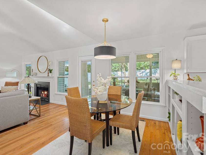 154 Quiet Cove Road, Mooresville, NC 28117.  MLS# CAR4377824, YatesRealty ID 22185. 