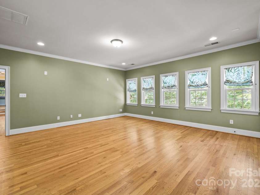 6565 Robin Hollow Drive, Mint Hill, NC 28227.  MLS# CAR4272800, YatesRealty ID 22185. 