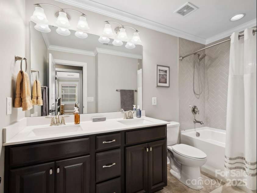 741 Garrett Green Way, Fort Mill, SC 29715.  MLS# CAR4272006, YatesRealty ID 22186. 