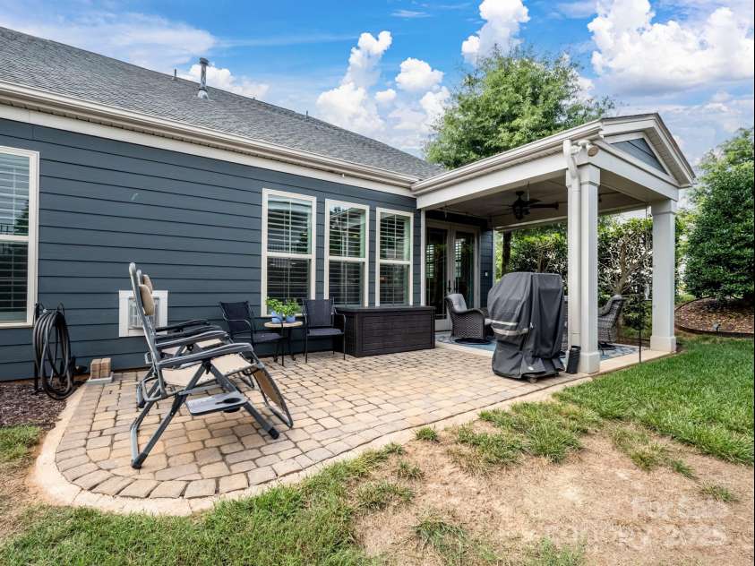 741 Garrett Green Way, Fort Mill, SC 29715.  MLS# CAR4272006, YatesRealty ID 22186. 