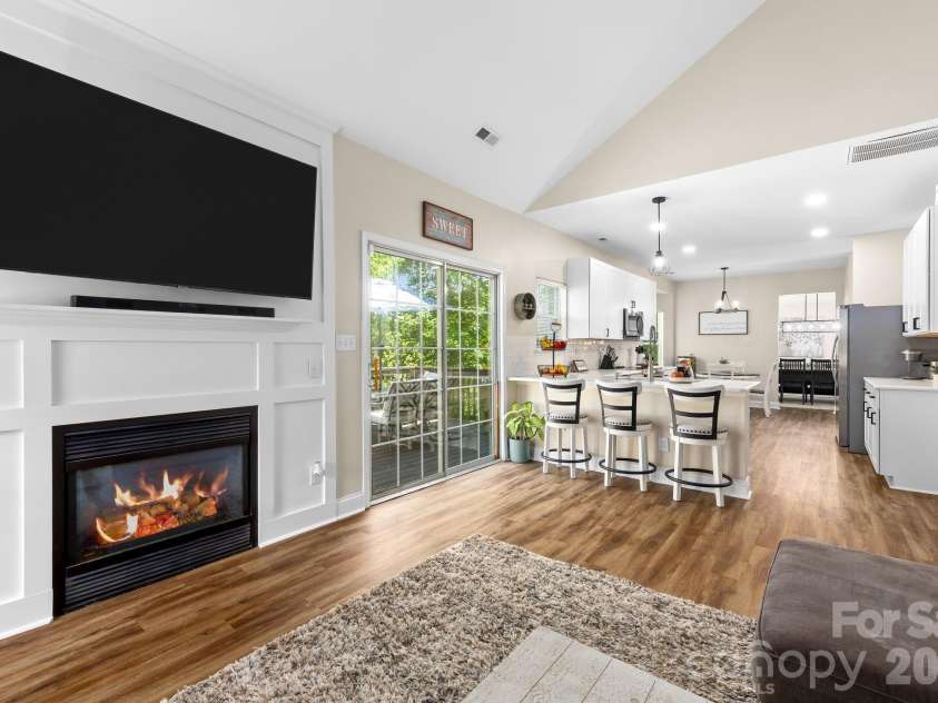 146 Comata Road, Mooresville, NC 28117.  MLS# CAR4380267, YatesRealty ID 22187. 
