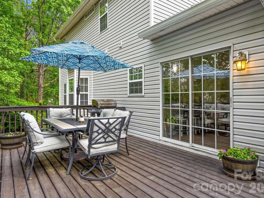 146 Comata Road, Mooresville, NC 28117.  MLS# CAR4380267, YatesRealty ID 22187. 