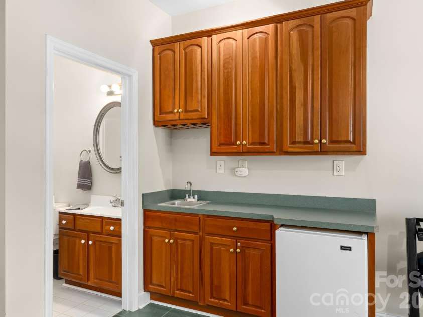 146 Comata Road, Mooresville, NC 28117.  MLS# CAR4380267, YatesRealty ID 22187. Kitchette Lower Level