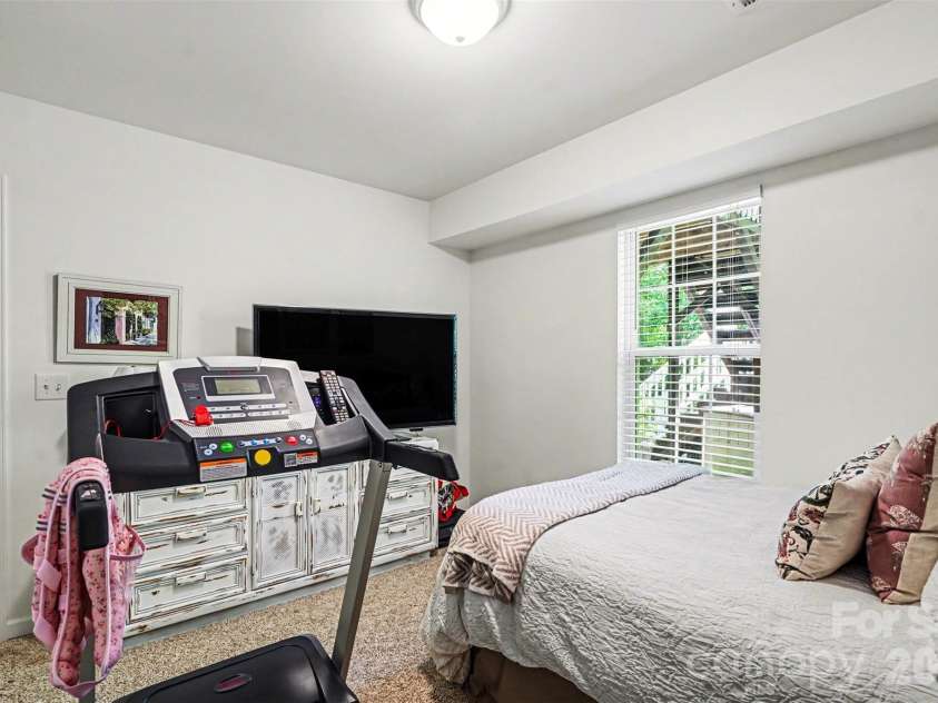 7250 Empire Drive, Mount Pleasant, NC 28124.  MLS# CAR4379274, YatesRealty ID 22188. 