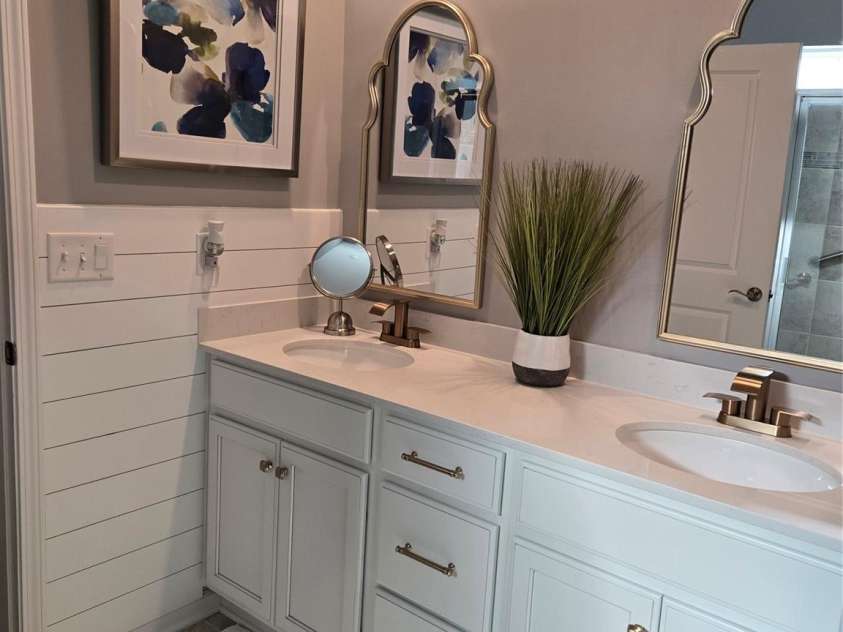 1224 Dali Boulevard, Mount Holly, NC 28120.  MLS# CAR4274726, YatesRealty ID 22189. Primary Bath with shiplap walls 2