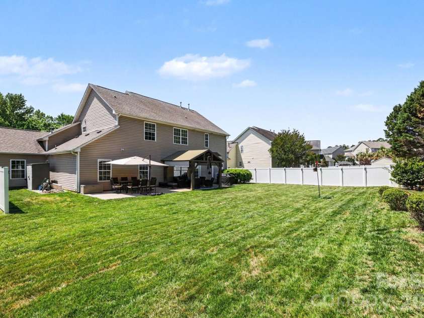 3028 Streamlet Way, Indian Trail, NC 28110.  MLS# CAR4378503, YatesRealty ID 22189. 