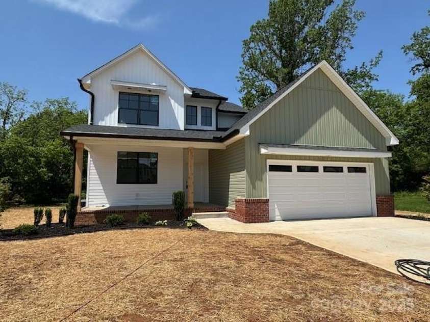 1906 Maius Drive, Conover, NC 28613.  MLS# CAR4231419, YatesRealty ID 2219. 