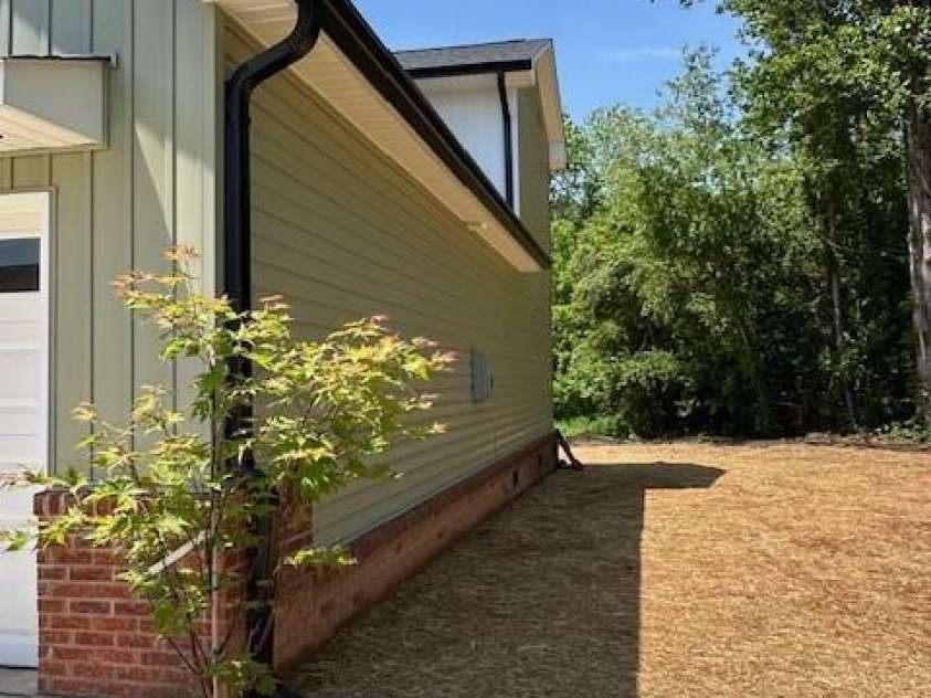 1906 Maius Drive, Conover, NC 28613.  MLS# CAR4231419, YatesRealty ID 2219. 