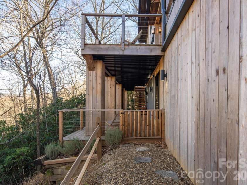 206 Tsisdvna Lane, Brevard, NC 28712.  MLS# CAR4334880, YatesRealty ID 2219. 3 Stories of Decking