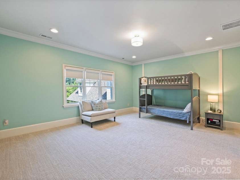 6314 Saint Stephen Lane, Charlotte, NC 28210.  MLS# CAR4272179, YatesRealty ID 22190. Bedroom