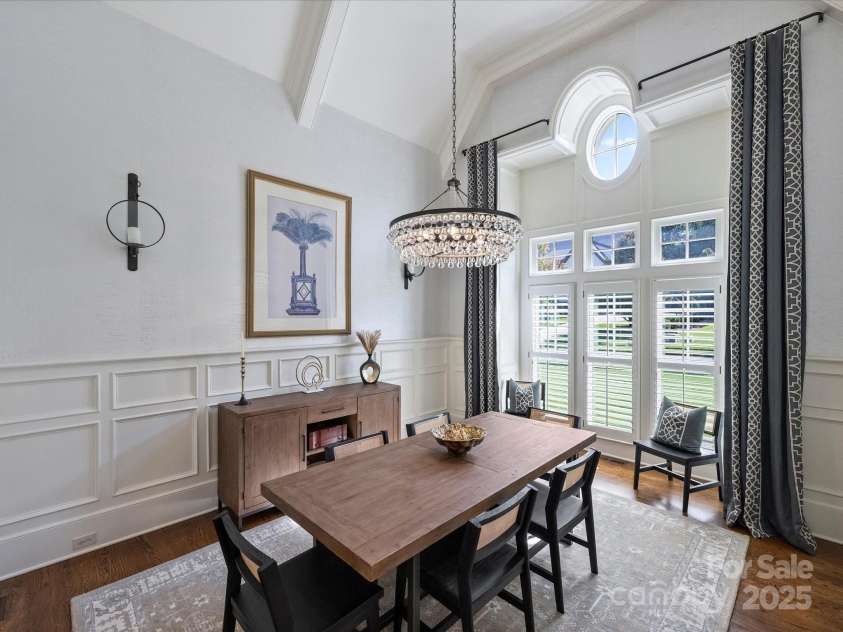 6314 Saint Stephen Lane, Charlotte, NC 28210.  MLS# CAR4272179, YatesRealty ID 22190. Dining Room