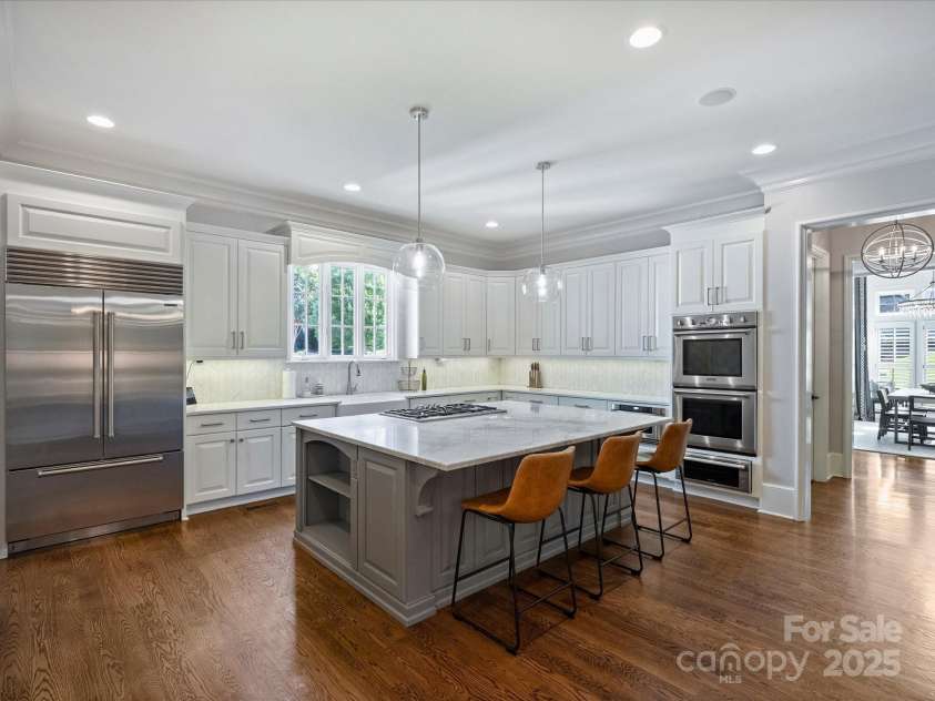 6314 Saint Stephen Lane, Charlotte, NC 28210.  MLS# CAR4272179, YatesRealty ID 22190. Kitchen