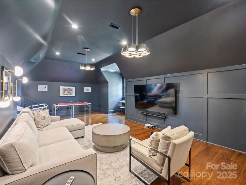 6314 Saint Stephen Lane, Charlotte, NC 28210.  MLS# CAR4272179, YatesRealty ID 22190. Recreation Room