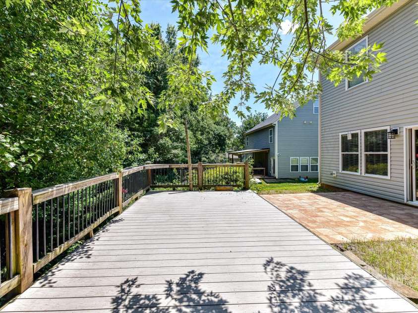 1124 Hunter Street, Statesville, NC 28677.  MLS# CAR4255568, YatesRealty ID 22191. 