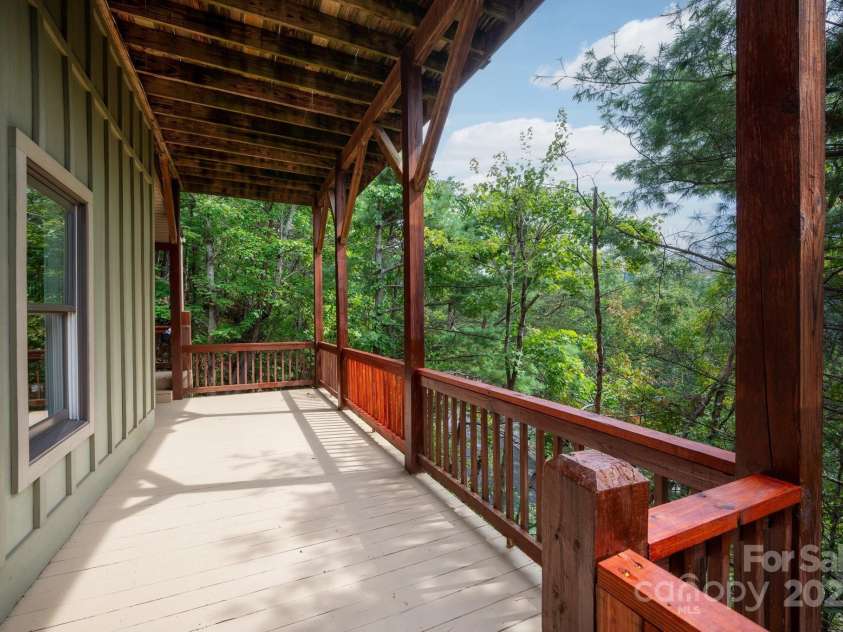 130 Black Oak Drive, Asheville, NC 28804.  MLS# CAR4186383, YatesRealty ID 22192. Lower-Level Deck