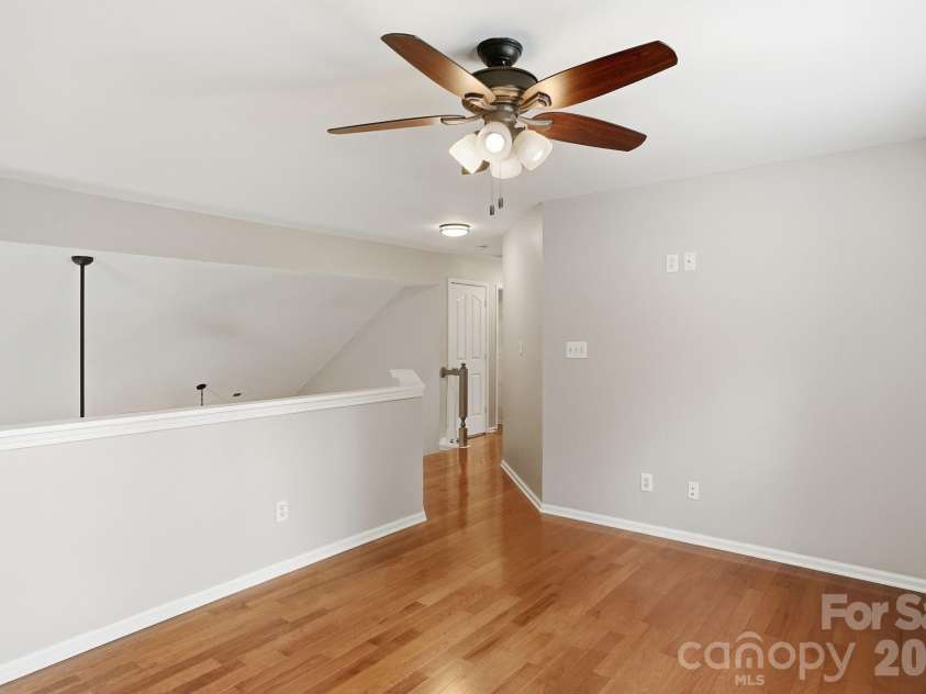 6914 Weirton Place, Charlotte, NC 28226.  MLS# CAR4379626, YatesRealty ID 22192. 