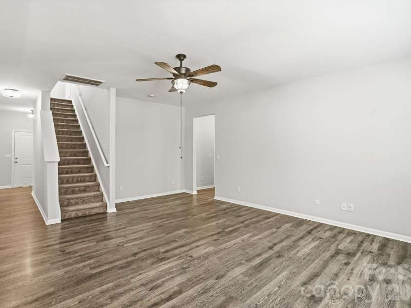 1006 Brooksland Place, Waxhaw, NC 28173.  MLS# CAR4379627, YatesRealty ID 22193. 