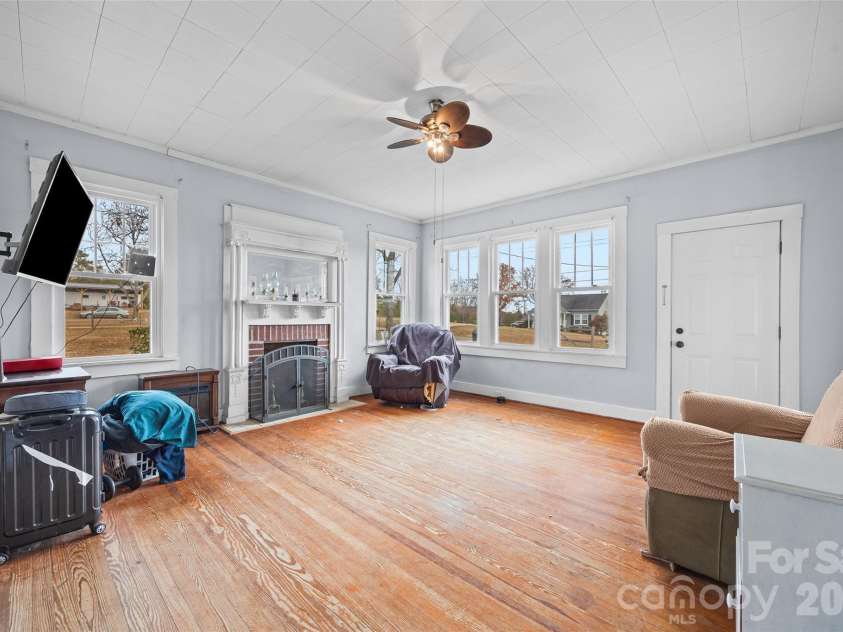 1339 Liberty Road, Chester, SC 29706.  MLS# CAR4325600, YatesRealty ID 22194. 