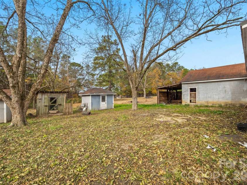 1339 Liberty Road, Chester, SC 29706.  MLS# CAR4325600, YatesRealty ID 22194. 