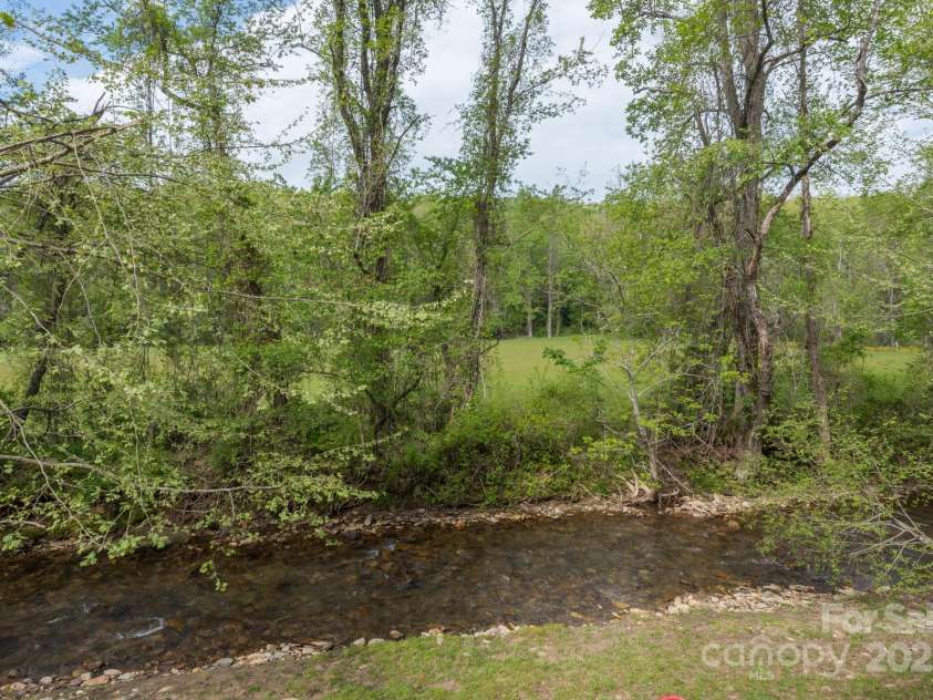 2086 NC Hwy 9 Highway, Black Mountain, NC 28711.  MLS# CAR4273264, YatesRealty ID 22195. 