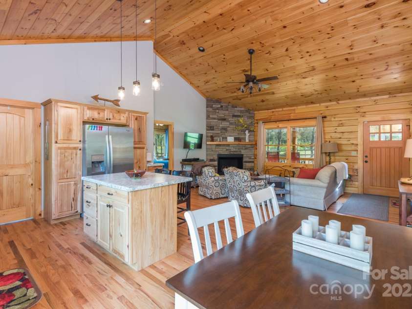 2086 NC Hwy 9 Highway, Black Mountain, NC 28711.  MLS# CAR4273264, YatesRealty ID 22195. 