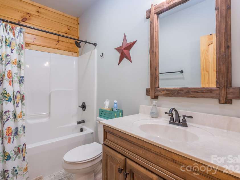 2086 NC Hwy 9 Highway, Black Mountain, NC 28711.  MLS# CAR4273264, YatesRealty ID 22195. 