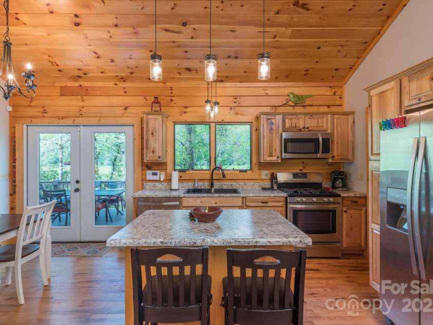 2086 NC Hwy 9 Highway, Black Mountain, NC 28711.  MLS# CAR4273264, YatesRealty ID 22195. 