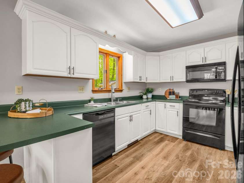 2304 Mountain Page Road, Saluda, NC 28773.  MLS# CAR4366725, YatesRealty ID 22195. Functional triangle workflow