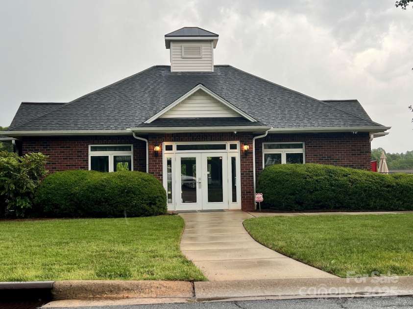 1344 Moonshadow Lane, Shelby, NC 28150.  MLS# CAR4274904, YatesRealty ID 22196. Club House for Rental Use